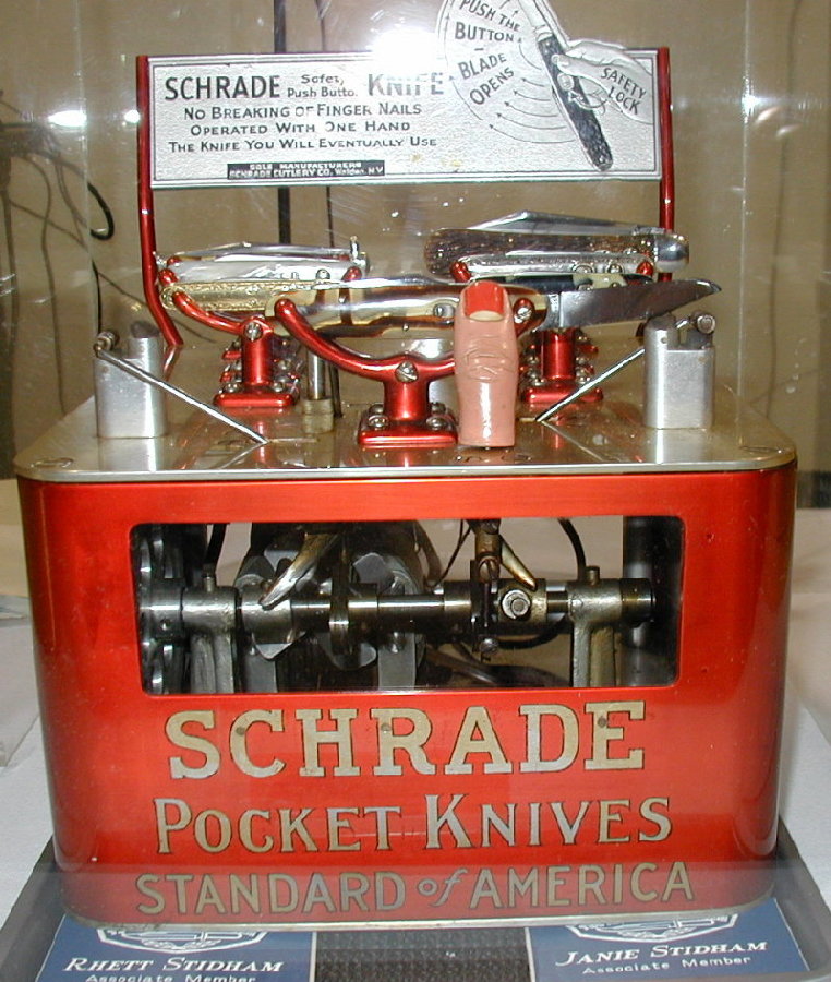 G. Schrade switchblade demo machine